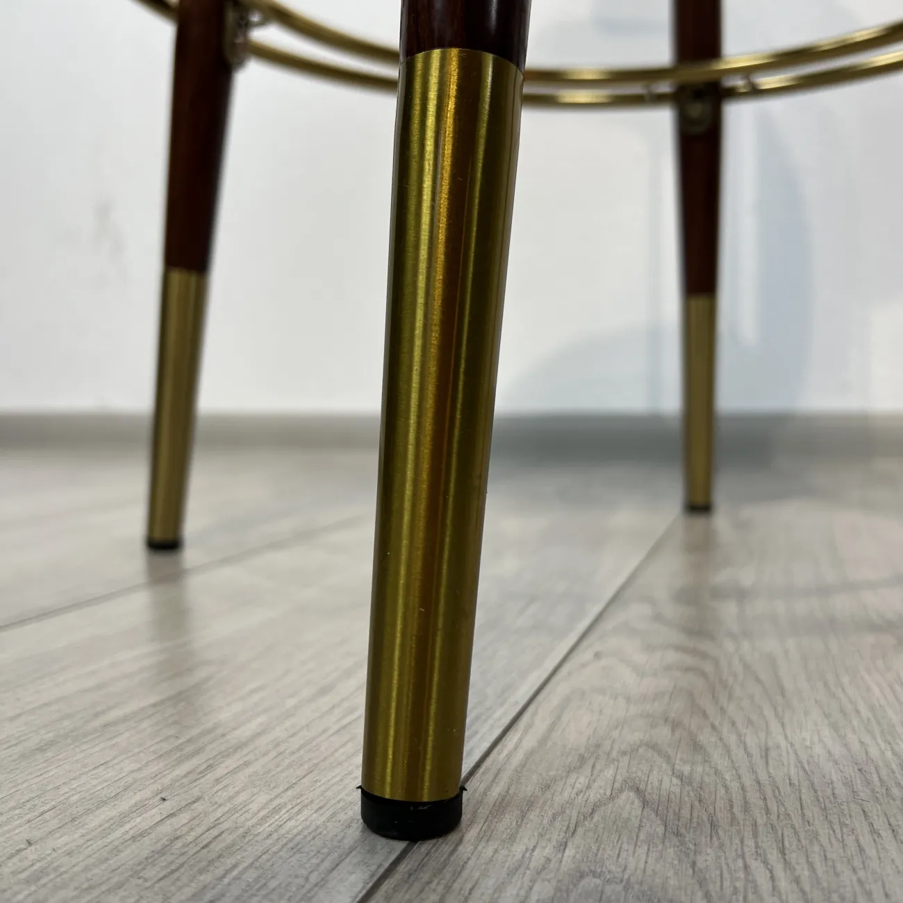 Барный стул Kelly Bar Stool designed by Kelly Wearstler от LaLume