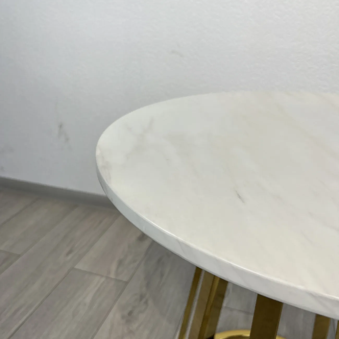 Стильный журнальный столик - LaLume-AP36810-01