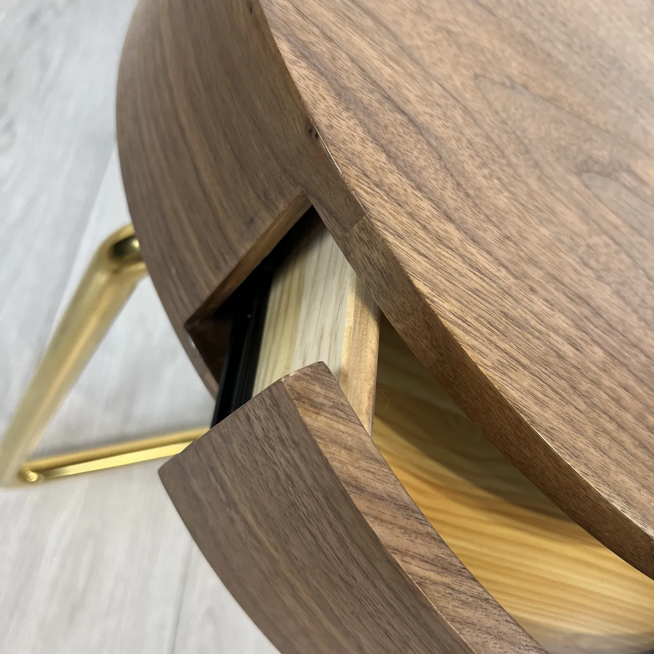 Дизайнерский журнальный столик LaLume-AP00107 Дизайнерский журнальный столик LaLume-AP00107