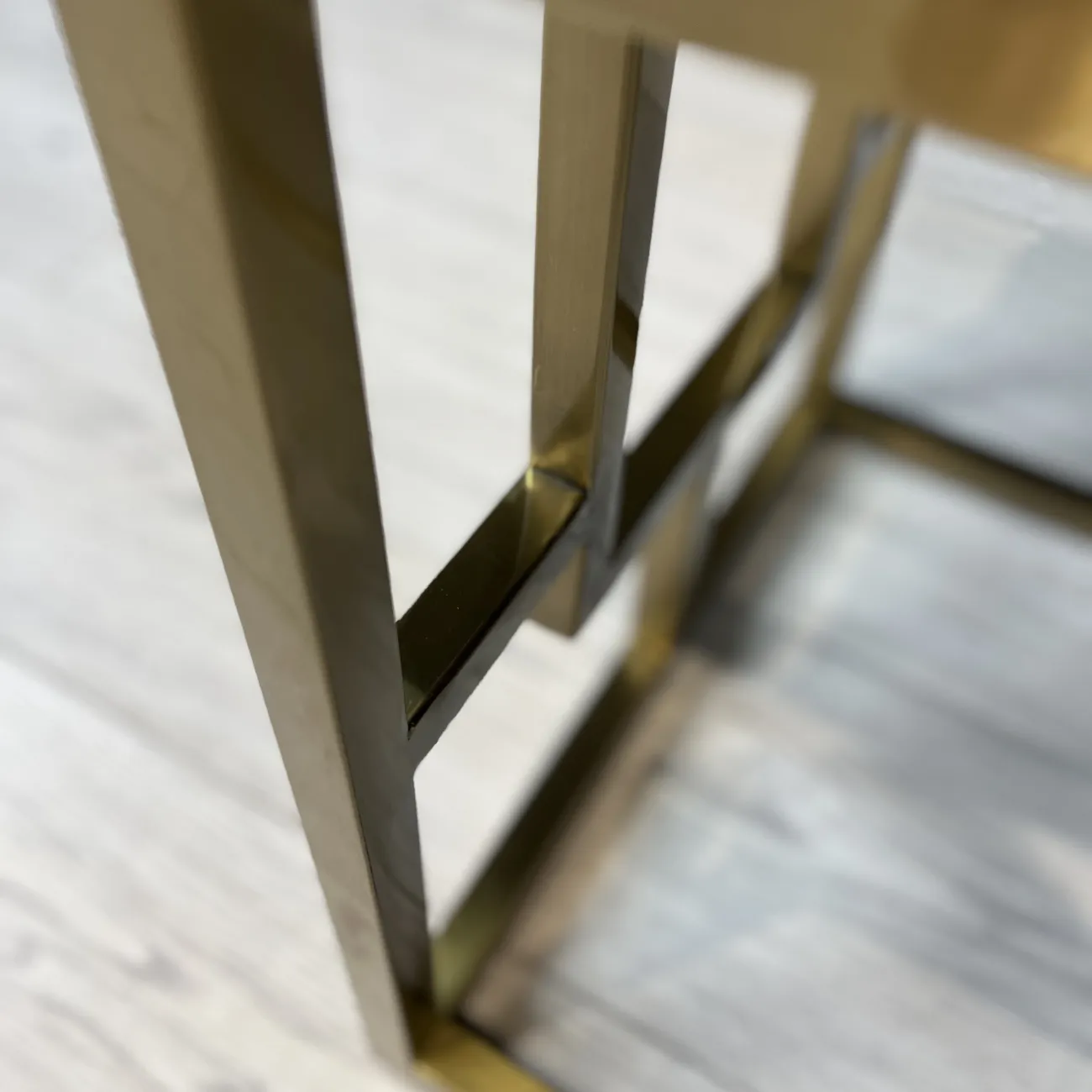 Банкетка молочная из эко-кожи B36811 от LaLume