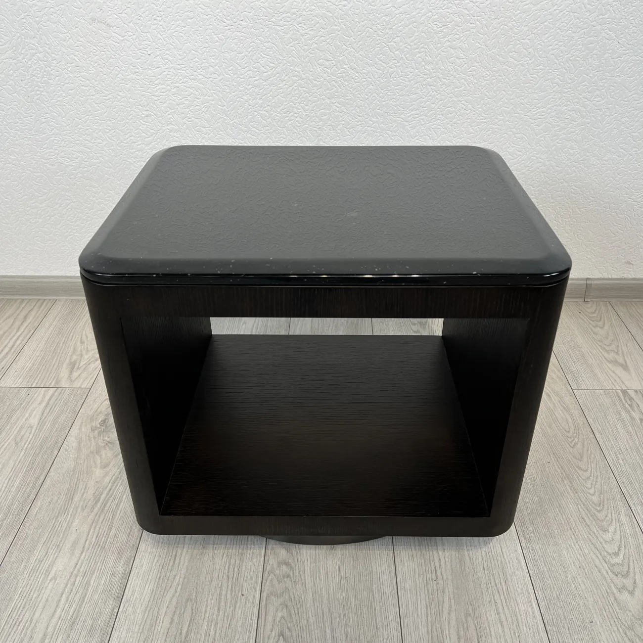 Дизайнерская прикроватная тумба без ящиков LaLume-TT00118 Дизайнерская прикроватная тумба без ящиков LaLume-TT00118