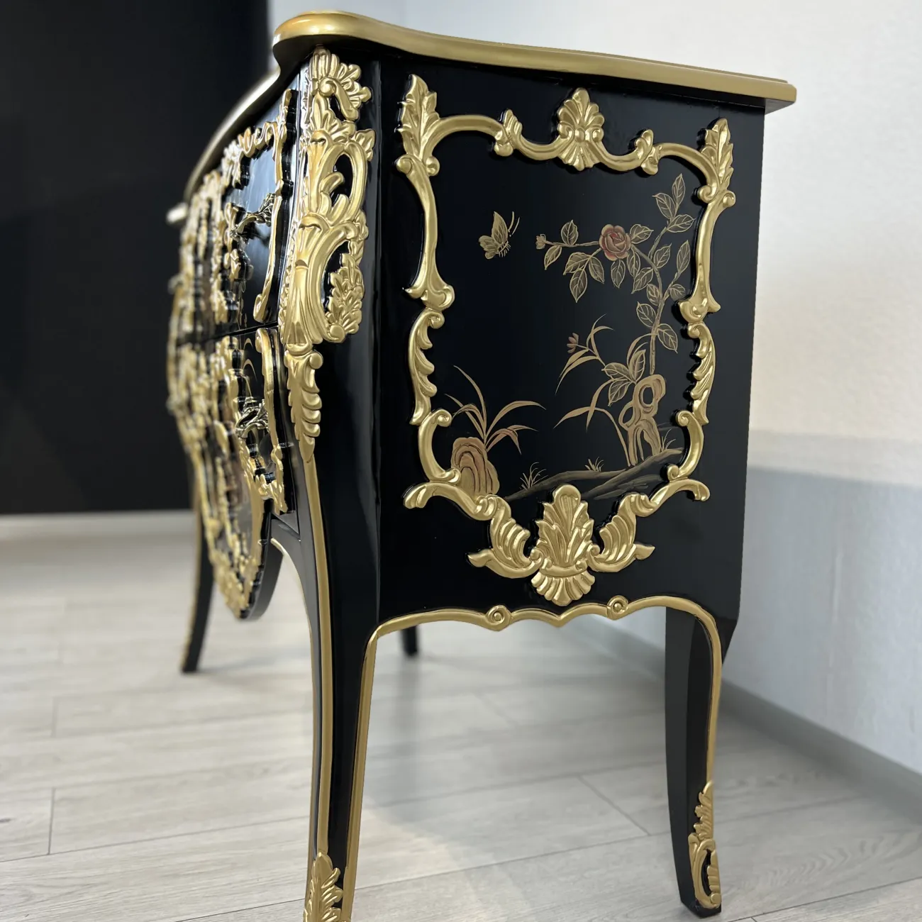 Комод Baroque Сasket от LaLume Комод Baroque Сasket от LaLume