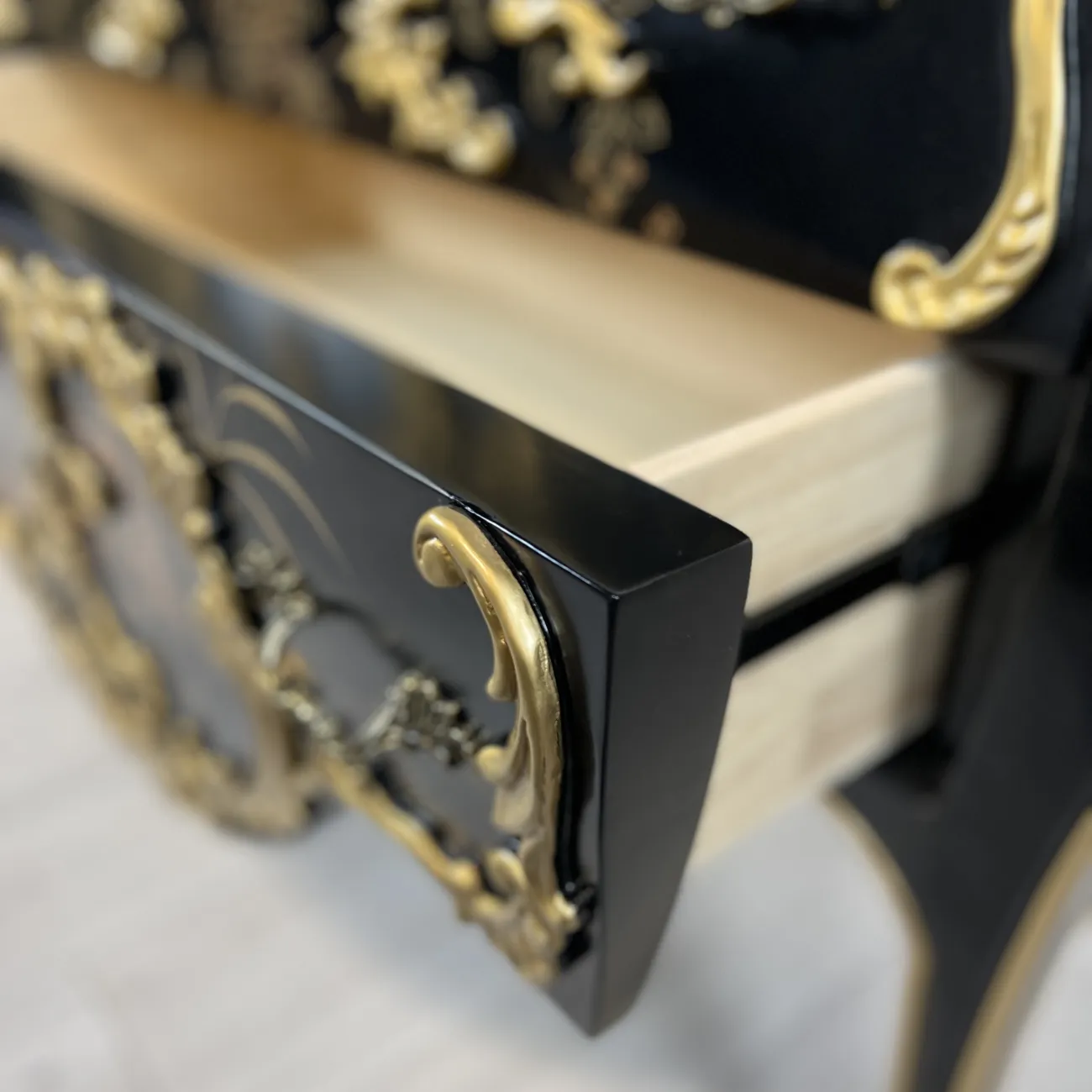 Комод Baroque Сasket от LaLume Комод Baroque Сasket от LaLume