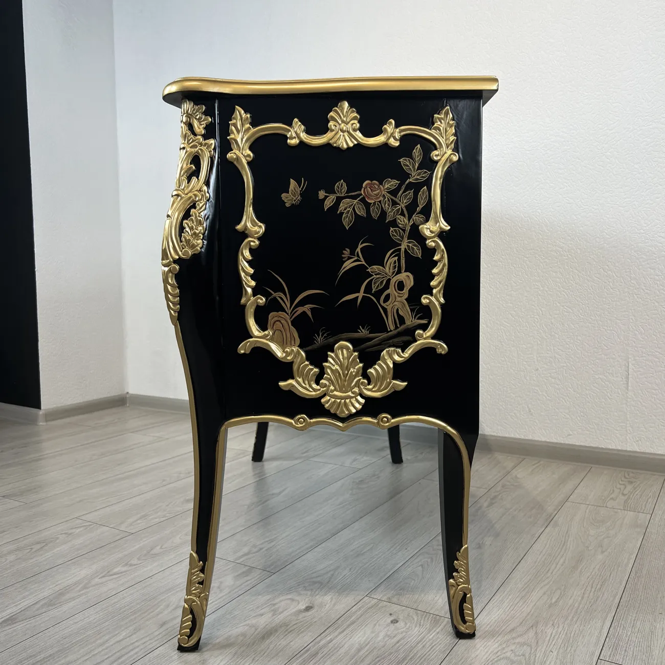 Комод Baroque Сasket от LaLume Комод Baroque Сasket от LaLume