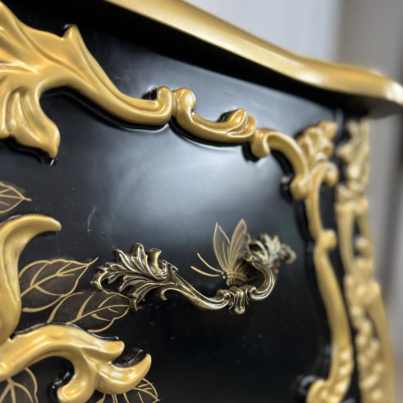 Комод Baroque Сasket от LaLume Комод Baroque Сasket от LaLume