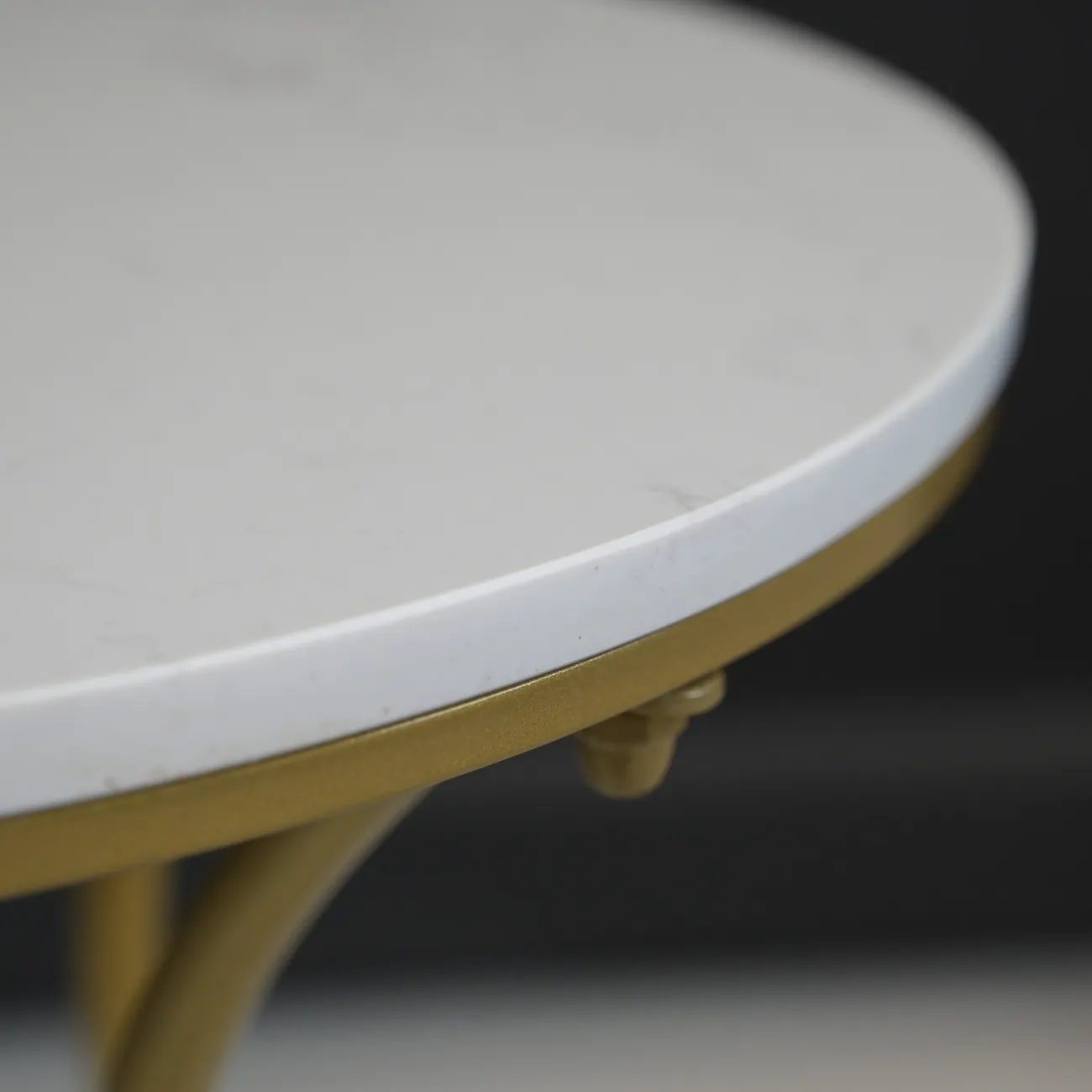 Дизайнерский журнальный столик LaLume-AP00158