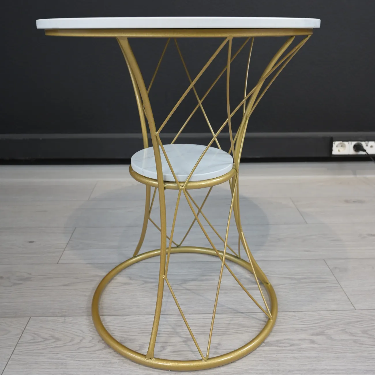 Дизайнерский журнальный столик LaLume-AP00164