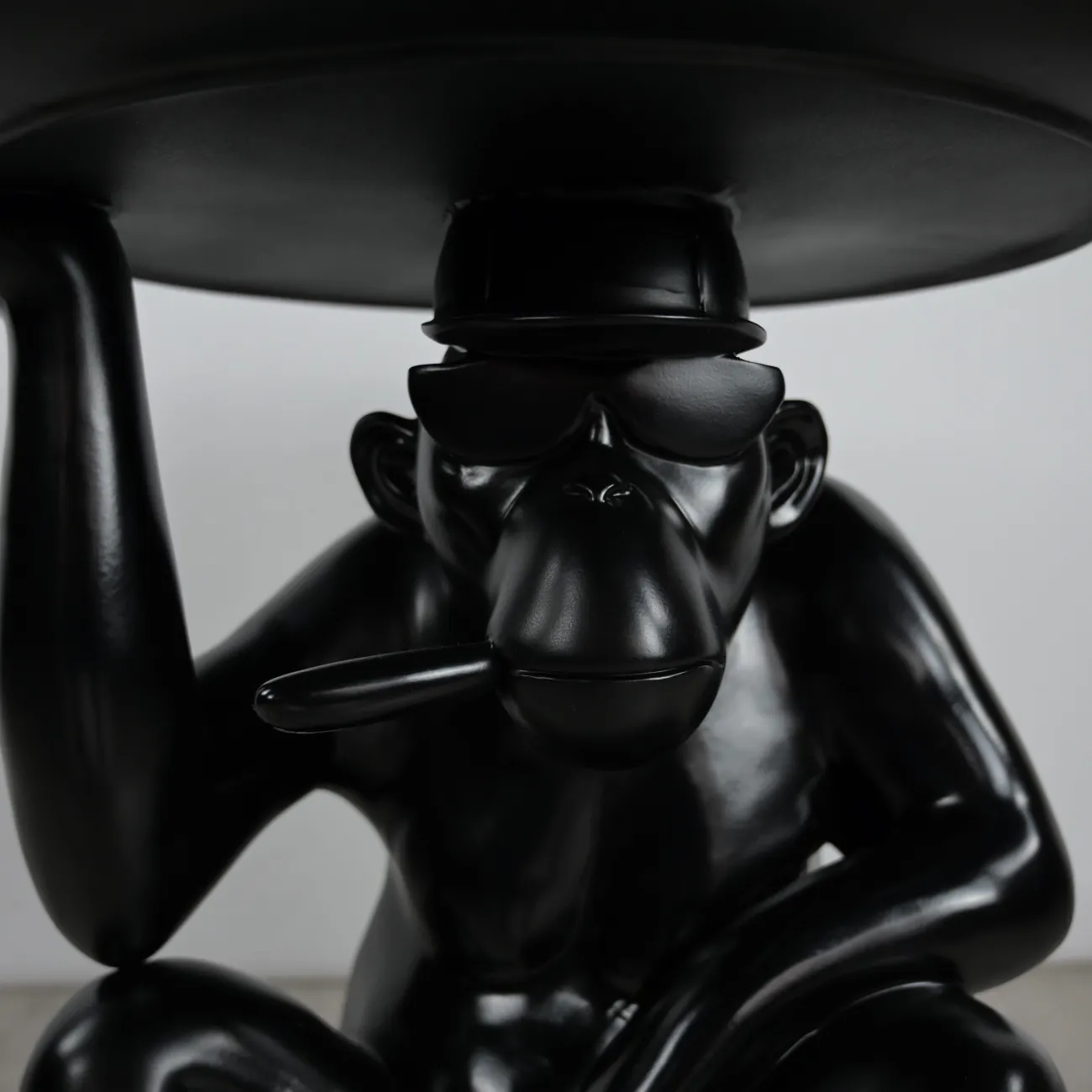 Приставной стол Smoking Chimpanzee от LaLume