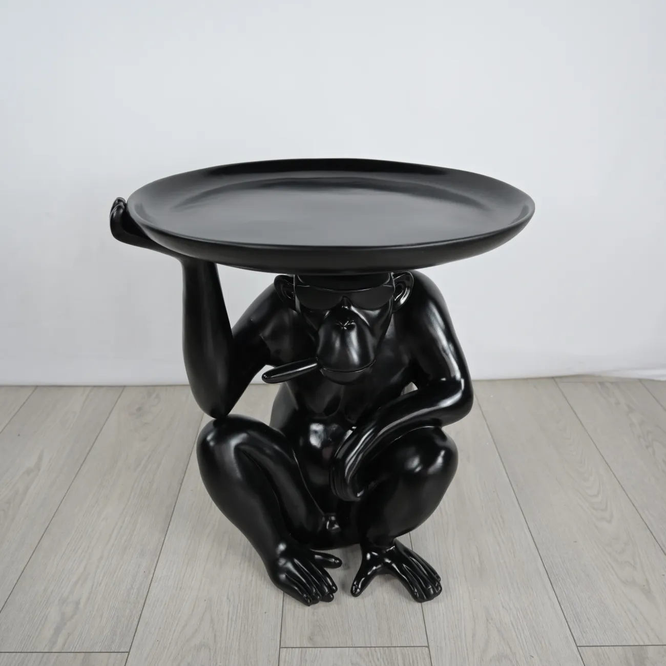 Приставной стол Smoking Chimpanzee от LaLume