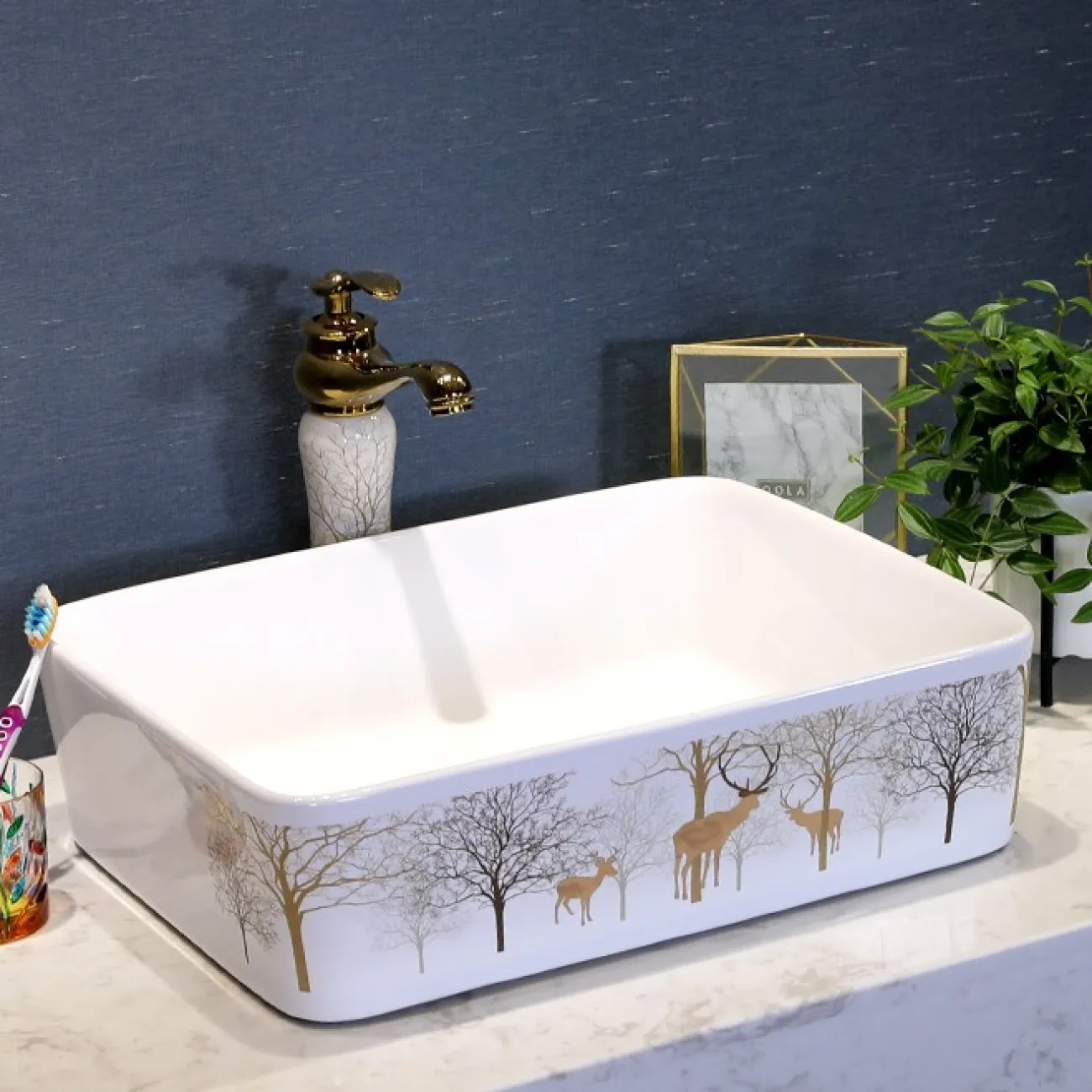 Керамический белый умывальник для ванной комнаты LaLume MB20685-23 Керамический белый умывальник для ванной комнаты LaLume MB20685-23