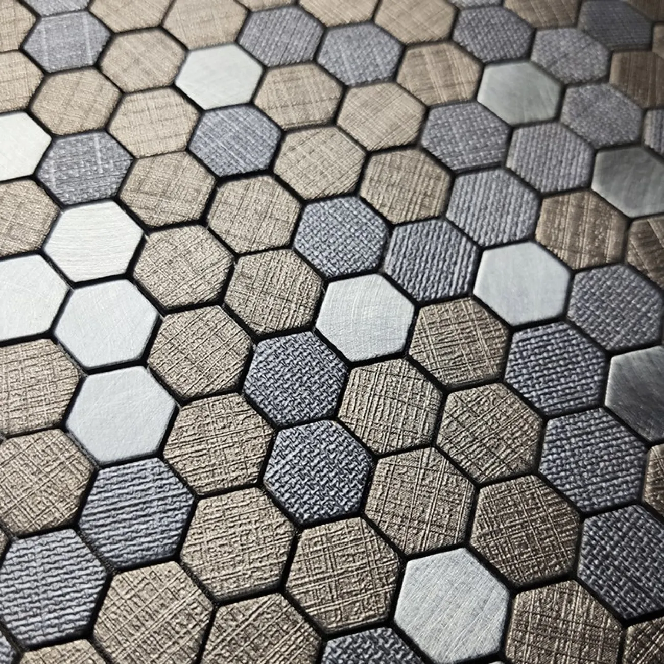 Маленькая шестиугольная 3д плитка в виде мозайки на самоклеящейся основе LaLume MB20835-23