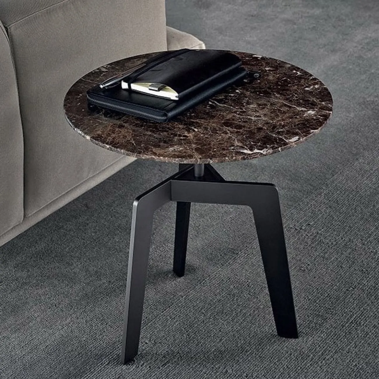 Креативный журнальный стол для гостиной LaLume MB21049-23