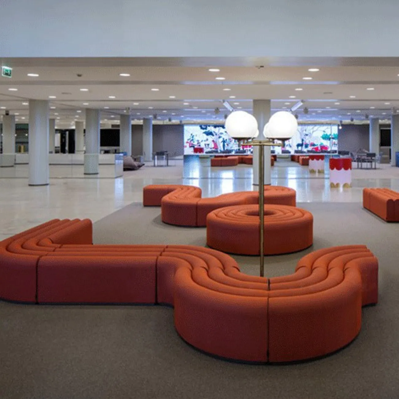 Дизайнерская мягкая банкетка LaLume DK21055-23