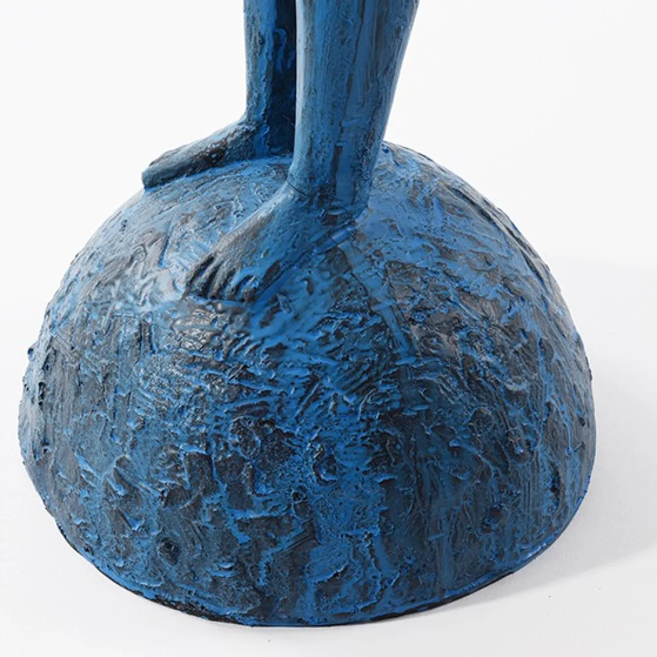 Дизайнерская скульптура в современном стиле LaLume DK21066-23 Дизайнерская скульптура в современном стиле LaLume DK21066-23