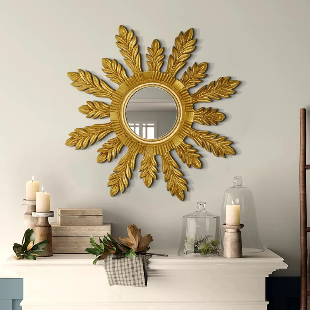 Роскошное зеркало в золотой раме для гостиной LaLume DK20926-23