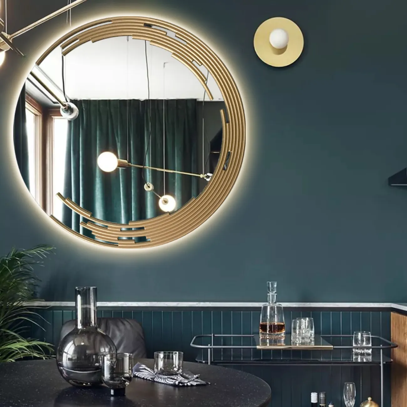 Настенное зеркало с подсветкой для гостиной LaLume DK20933-23 Настенное зеркало с подсветкой для гостиной LaLume DK20933-23