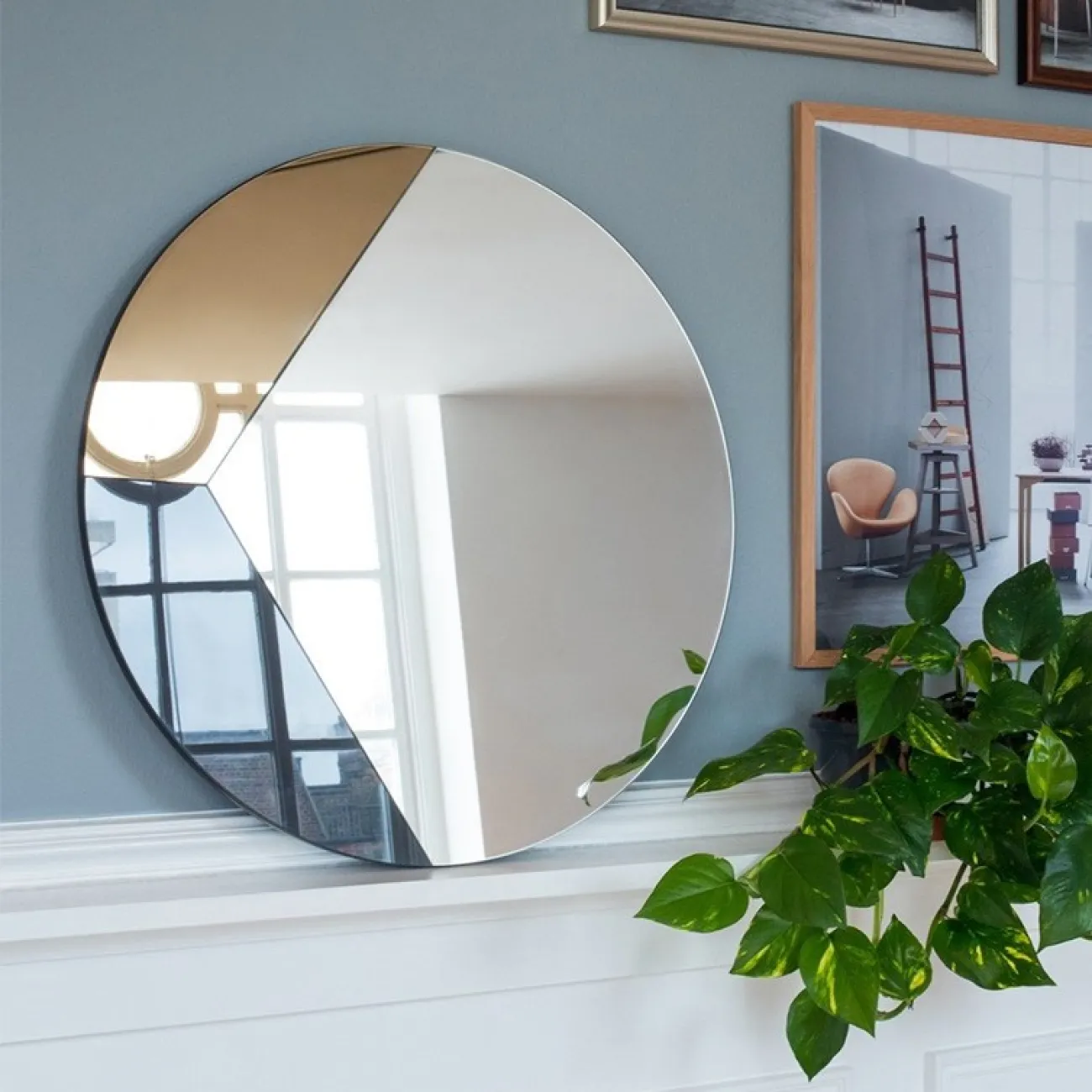 Изящное круглое зеркало LaLume DK20934-23