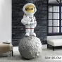 Скульптура астронавт на луне LaLume DK20943-23