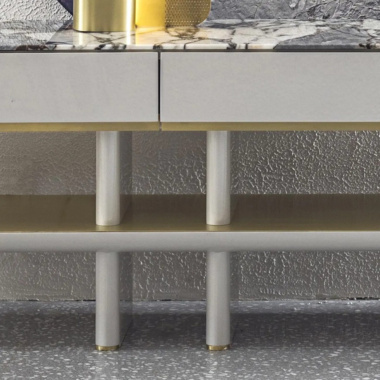 Светлый комод под телевизор для гостиной LaLume MB20702-23 Светлый комод под телевизор для гостиной LaLume MB20702-23