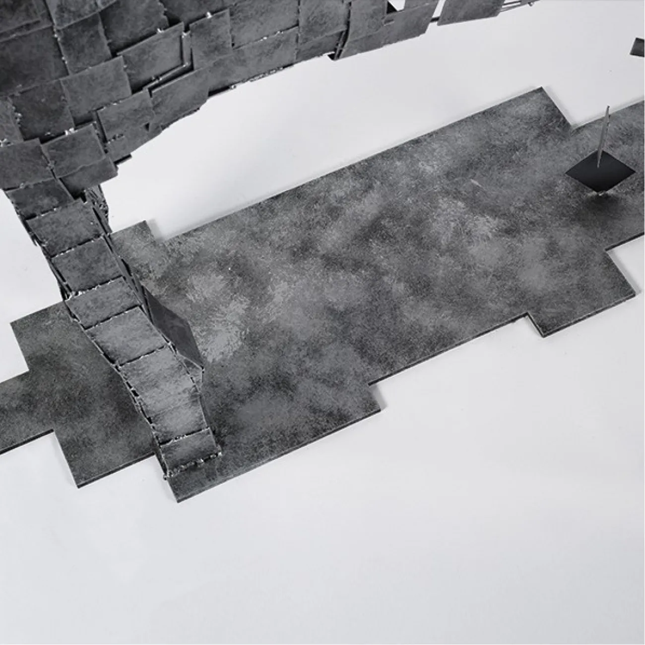 Дизайнерская скульптура в виде оленя LaLume DK21068-23 Дизайнерская скульптура в виде оленя LaLume DK21068-23