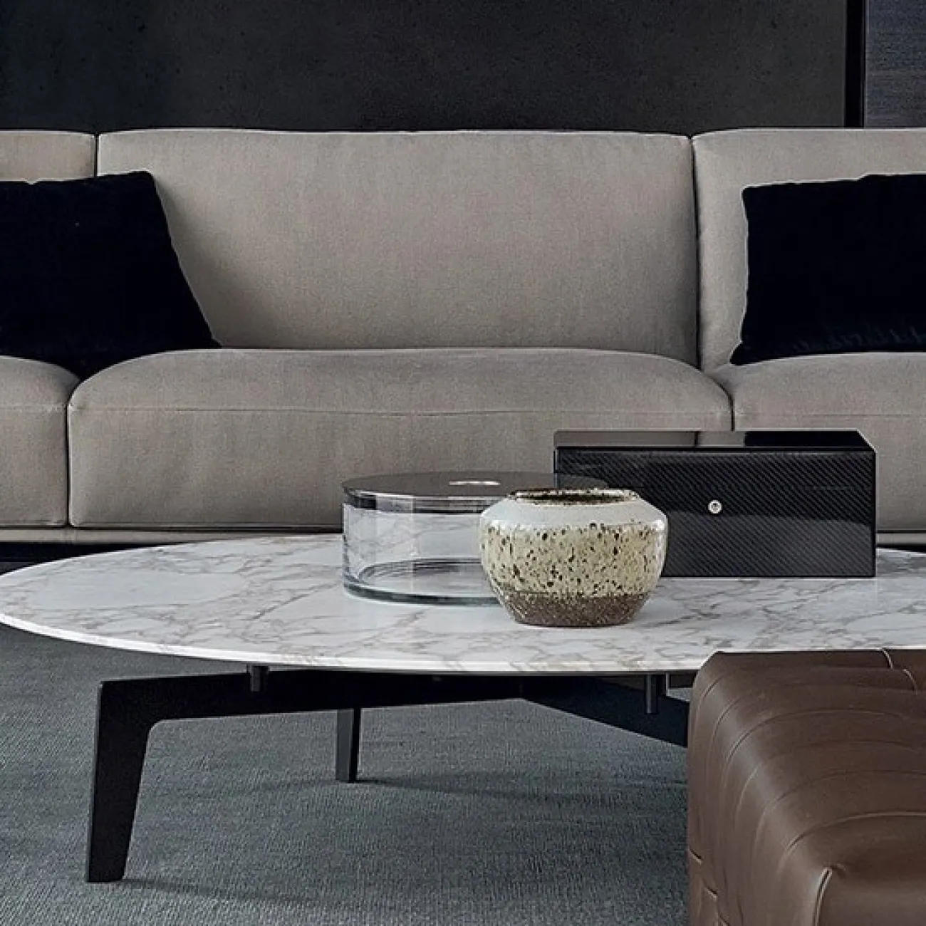 Креативный журнальный стол для гостиной LaLume MB21049-23