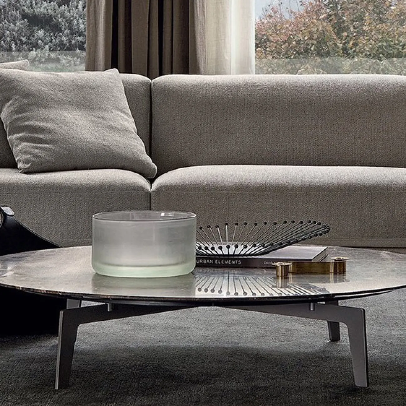 Креативный журнальный стол для гостиной LaLume MB21049-23