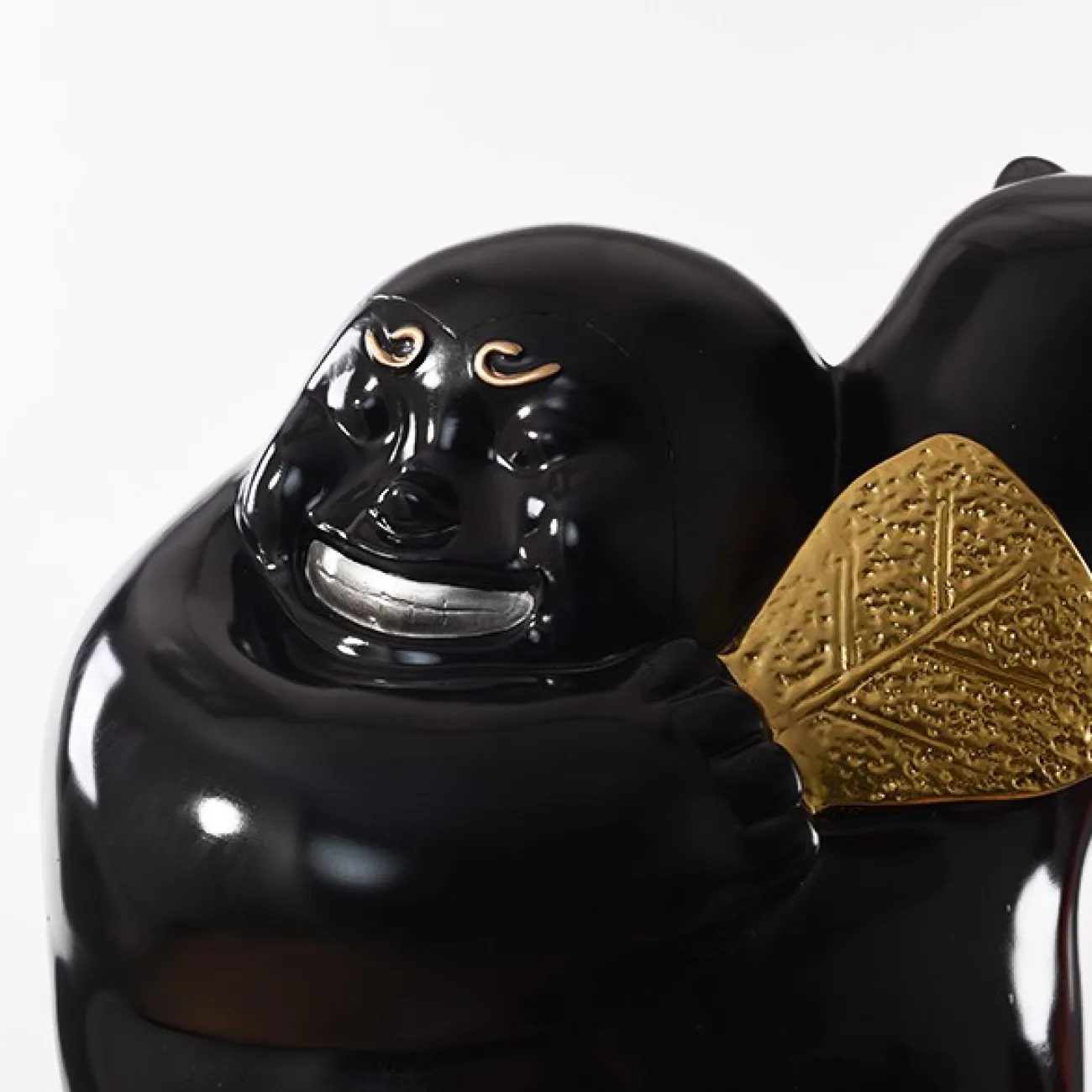 Статуэтка танцующего человека в китайском стиле LaLume DK21073-23 Статуэтка танцующего человека в китайском стиле LaLume DK21073-23