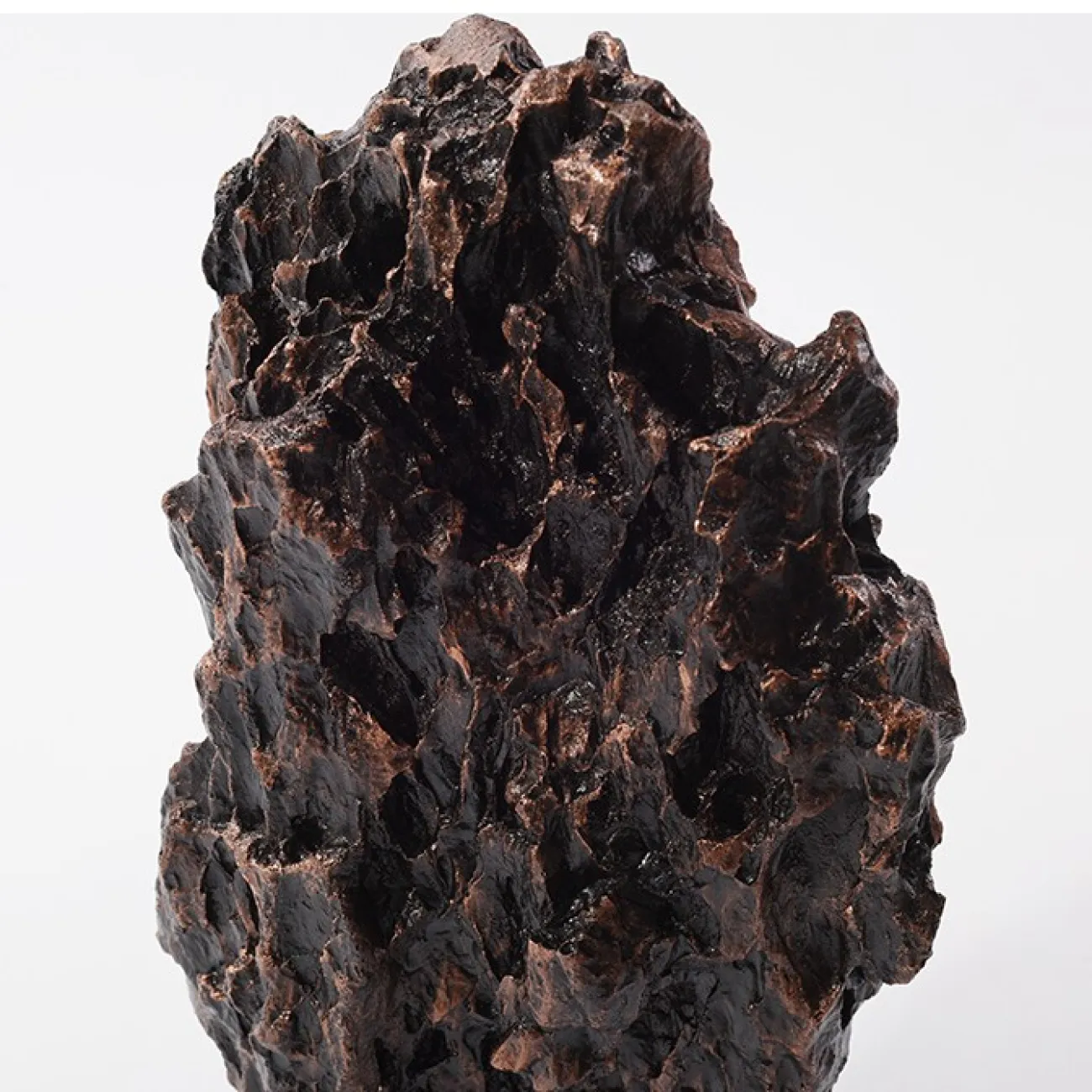 Статуэтка в виде скалы для гостиной LaLume DK21077-23 Статуэтка в виде скалы для гостиной LaLume DK21077-23