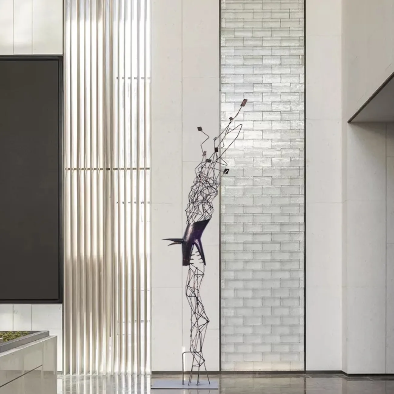 Дизайнерская геометрическая скульптура LaLume DK21084-23 Дизайнерская геометрическая скульптура LaLume DK21084-23