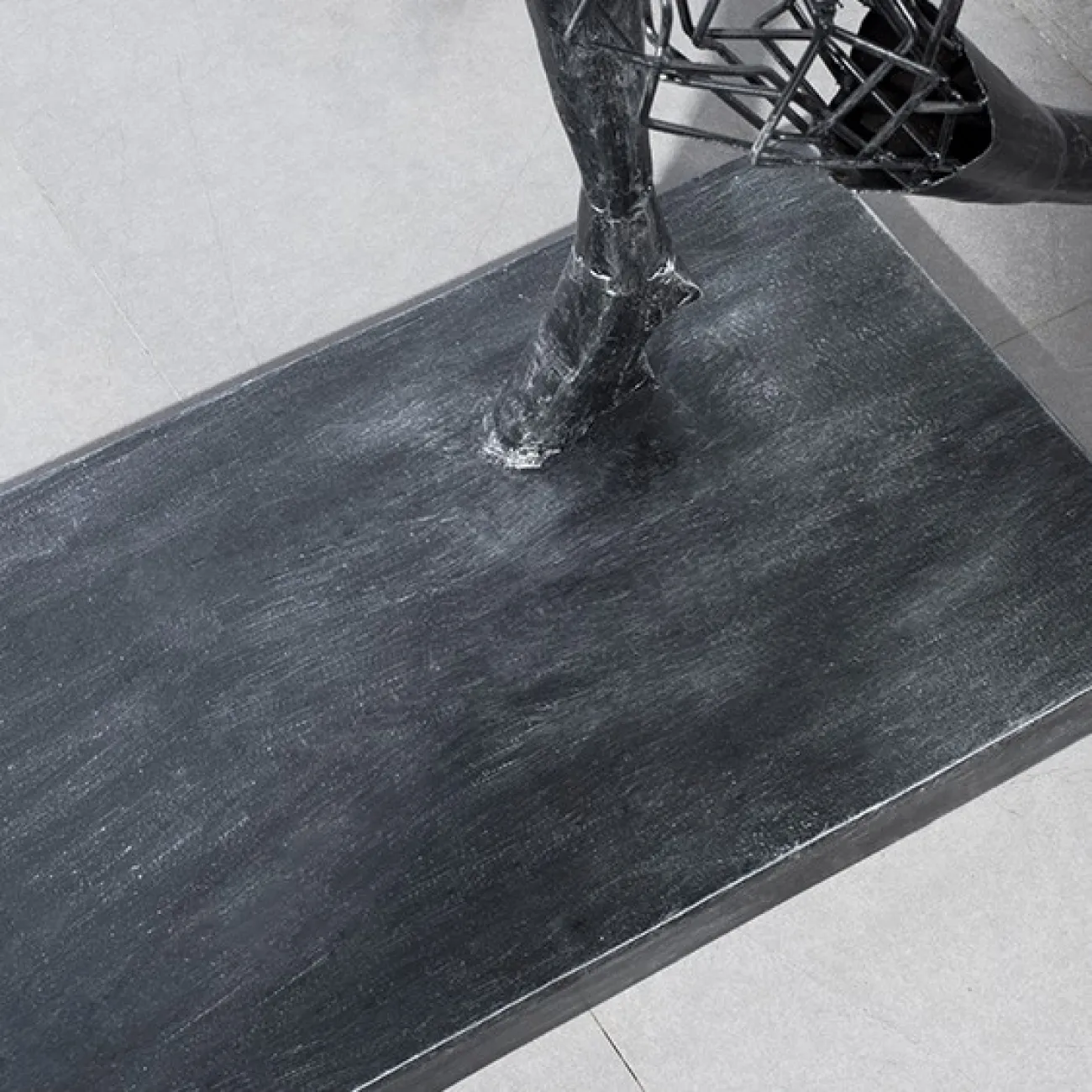 Дизайнерская геометрическая скульптура в современном стиле LaLume DK21088-23