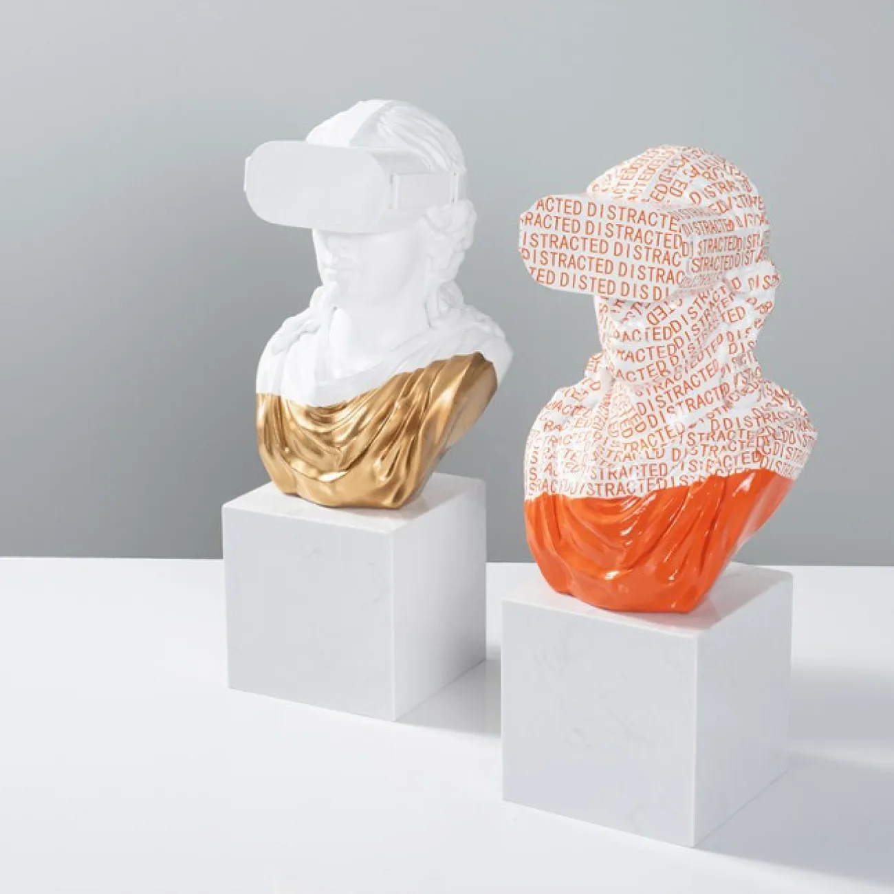 Дизайнерская скульптура человека в очках LaLume DK21089-23