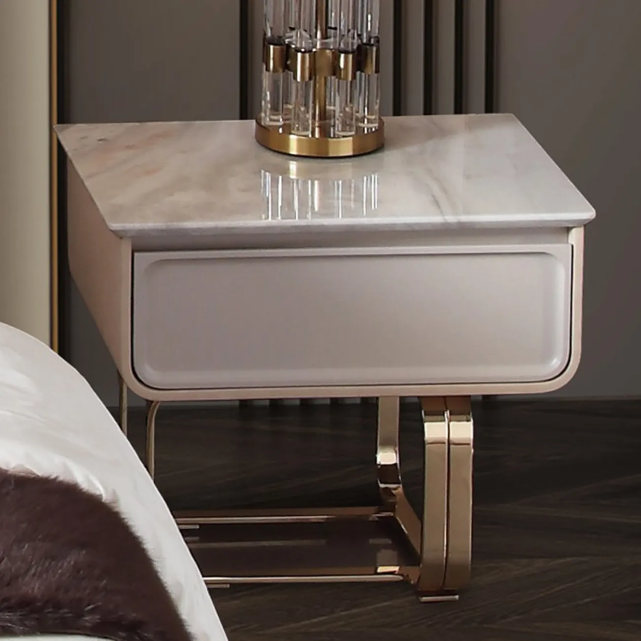 Аккуратная прикроватная тумба для спальни LaLume MB20706-23