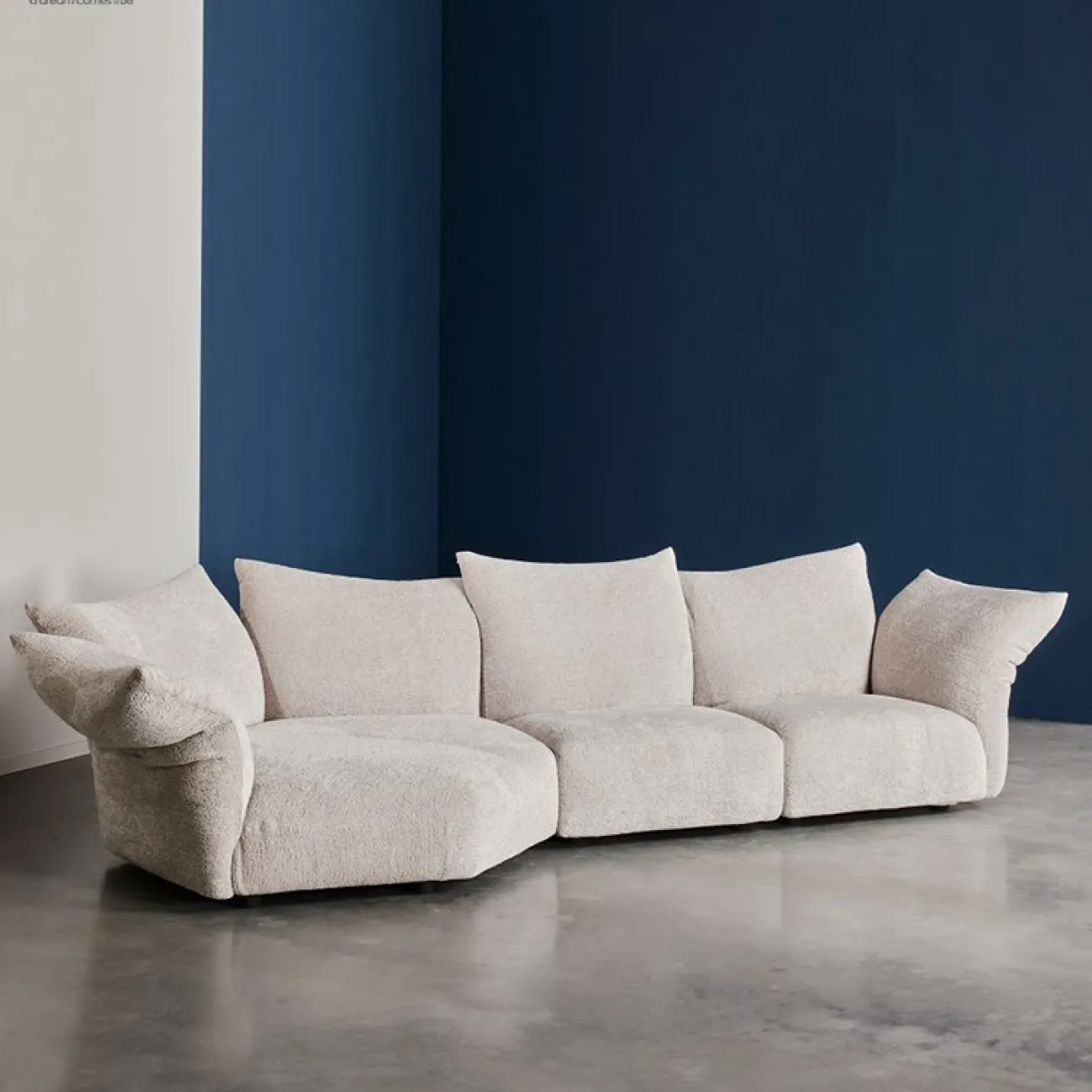 Роскошный тканевый диван для гостиной LaLume MB20727-23