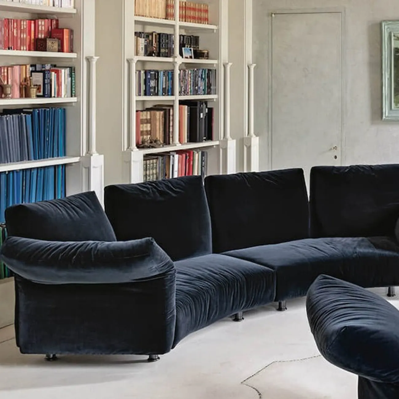 Роскошный тканевый диван для гостиной LaLume MB20727-23