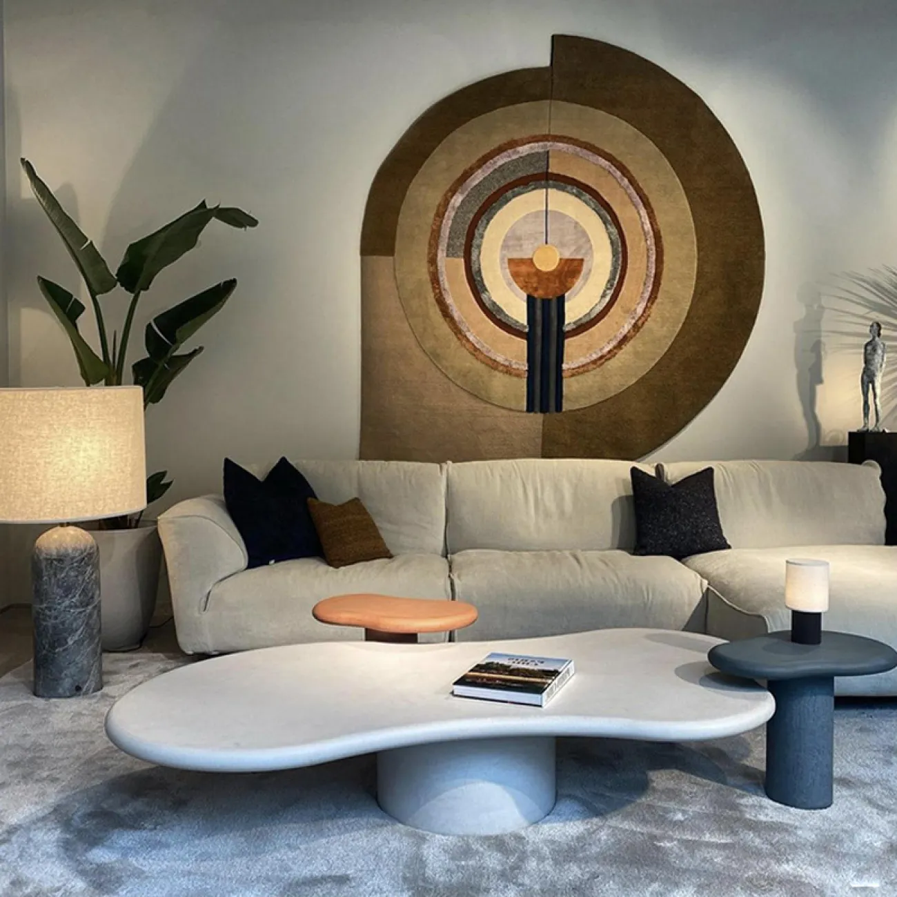 Креативный журнальный стол для гостиной LaLume MB20729-23