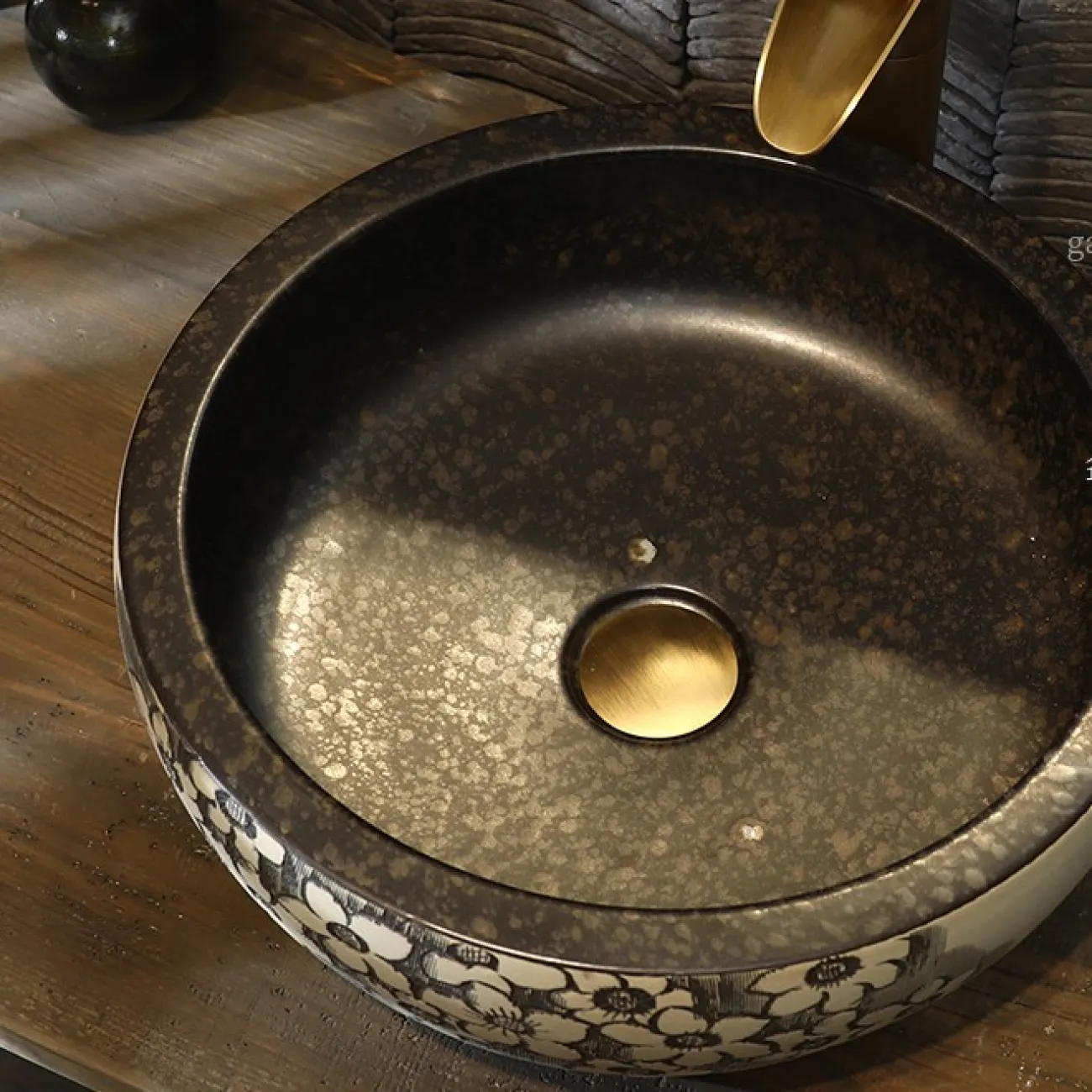 Керамический умывальник с узором для ванной комнаты LaLume MB20731-23 Керамический умывальник с узором для ванной комнаты LaLume MB20731-23