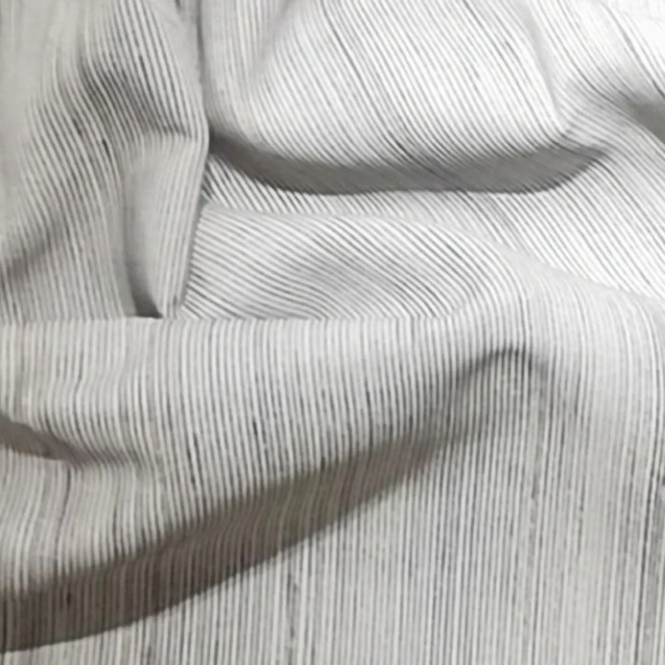 Настенный декор в виде мятой ткани LaLume DK20956-23 Настенный декор в виде мятой ткани LaLume DK20956-23