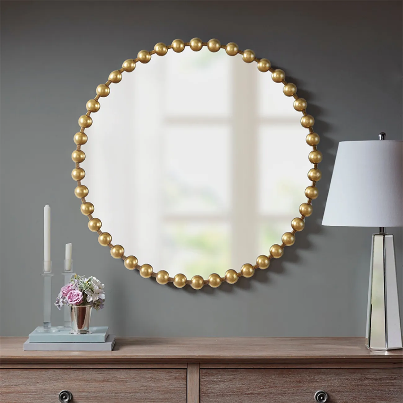 Круглое настенное зеркало в красивой раме LaLume DK20962-23