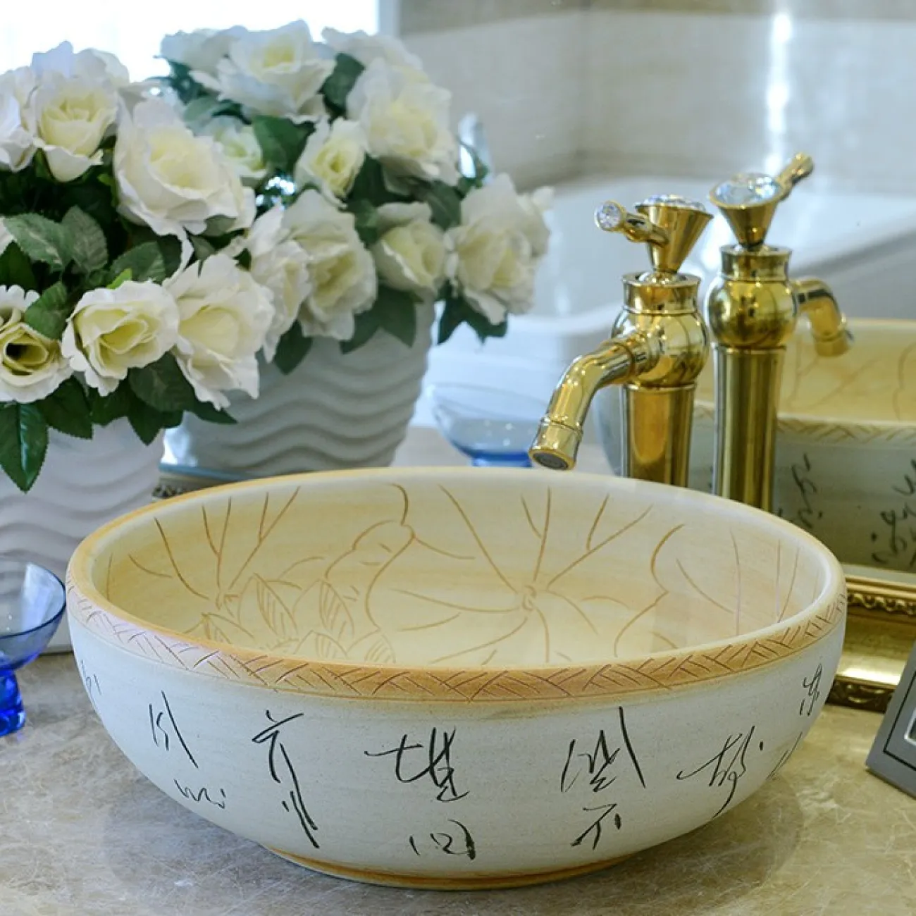 Керамический белый умывальник для ванной комнаты LaLume MB20742-23