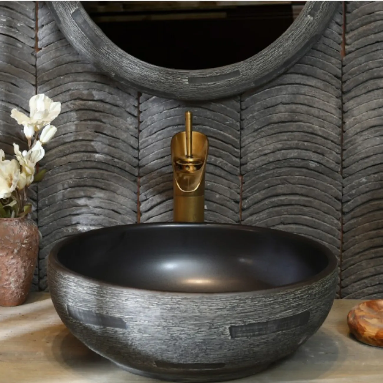 Керамический креативный умывальник для ванной комната LaLume MB20776-23