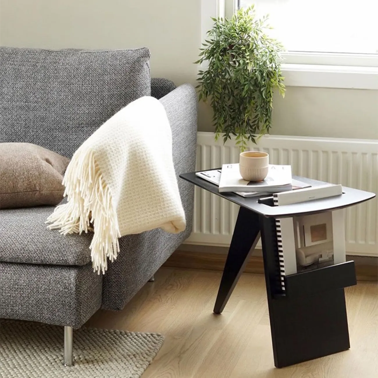 Креативный журнальный стол для гостиной LaLume MB20779-23 Креативный журнальный стол для гостиной LaLume MB20779-23