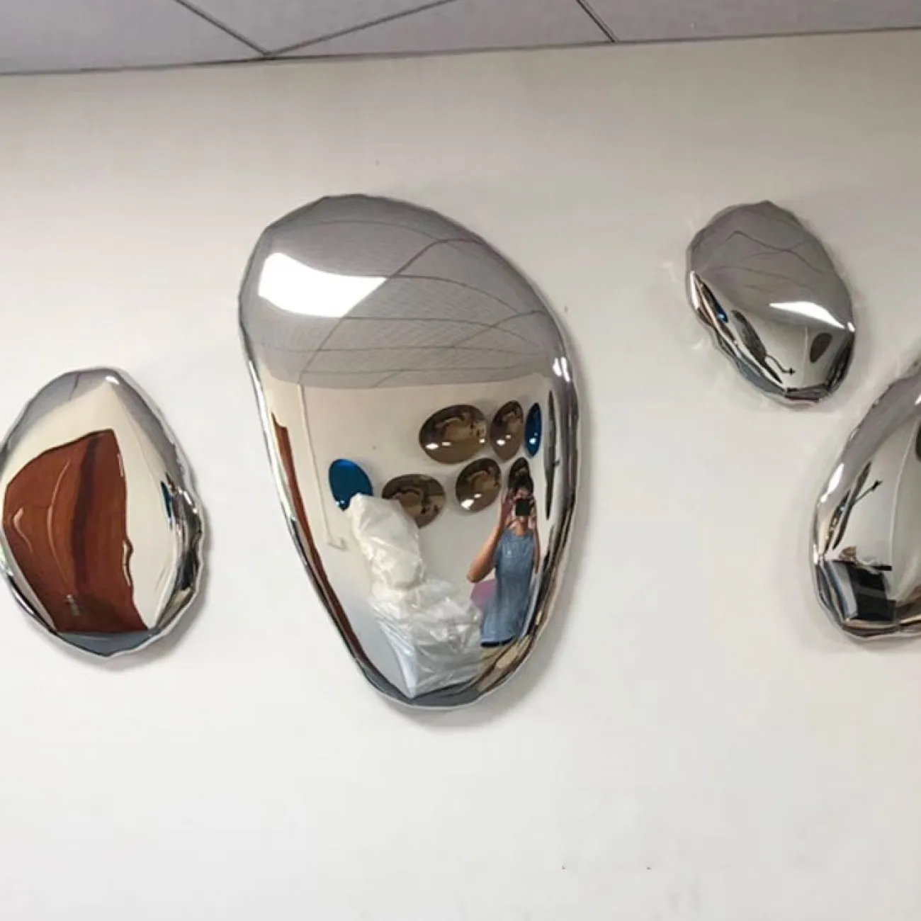 Настенный декор в форме капли LaLume DK20970-23