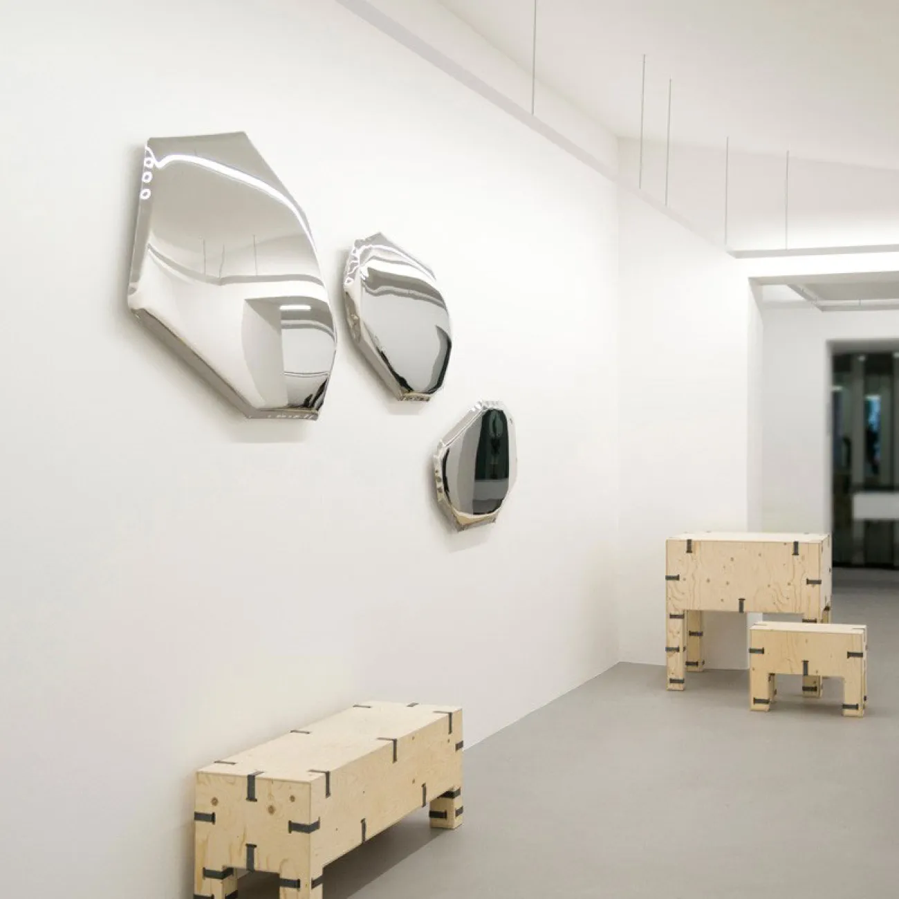 Настенный декор в форме капли LaLume DK20970-23