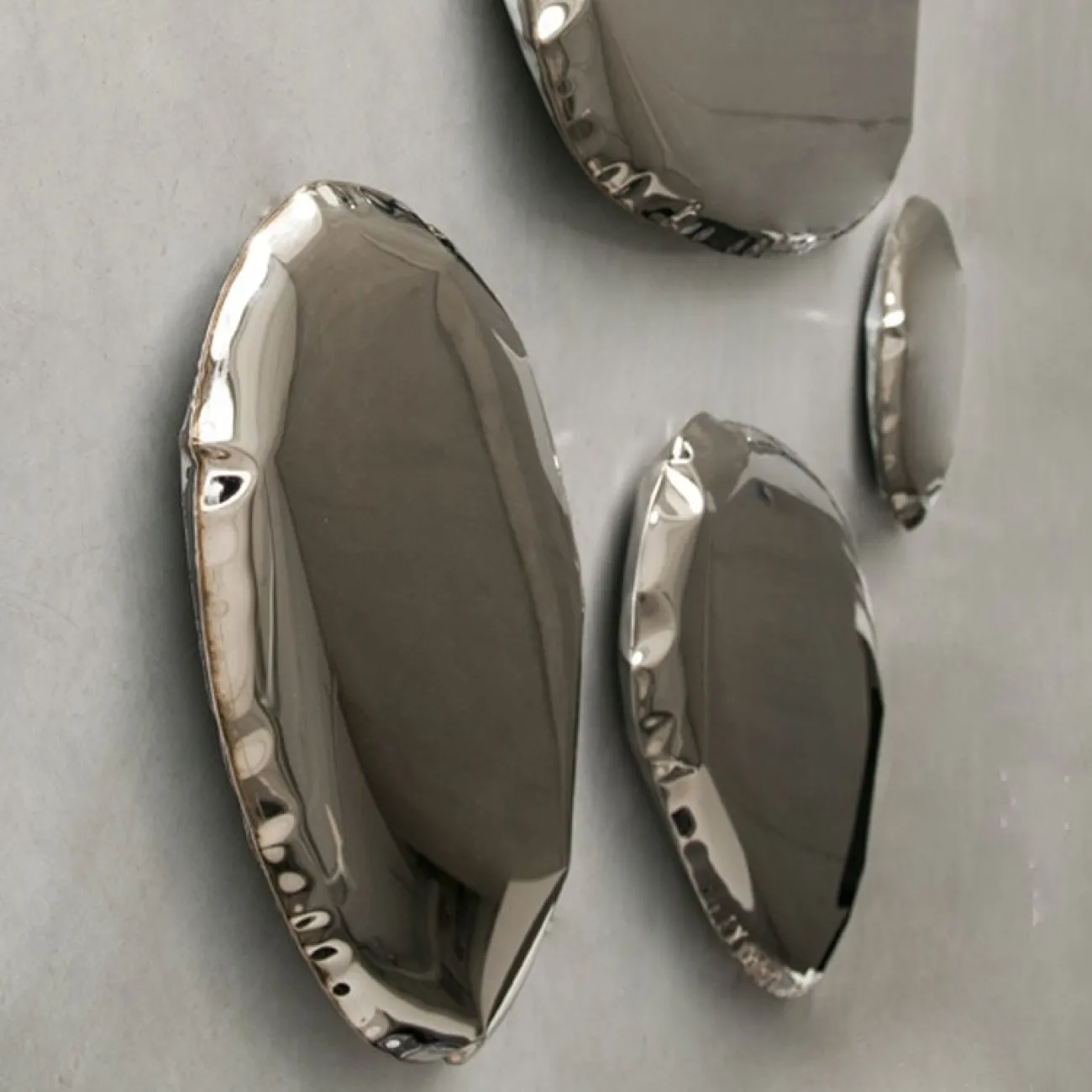 Настенный декор в форме капли LaLume DK20970-23