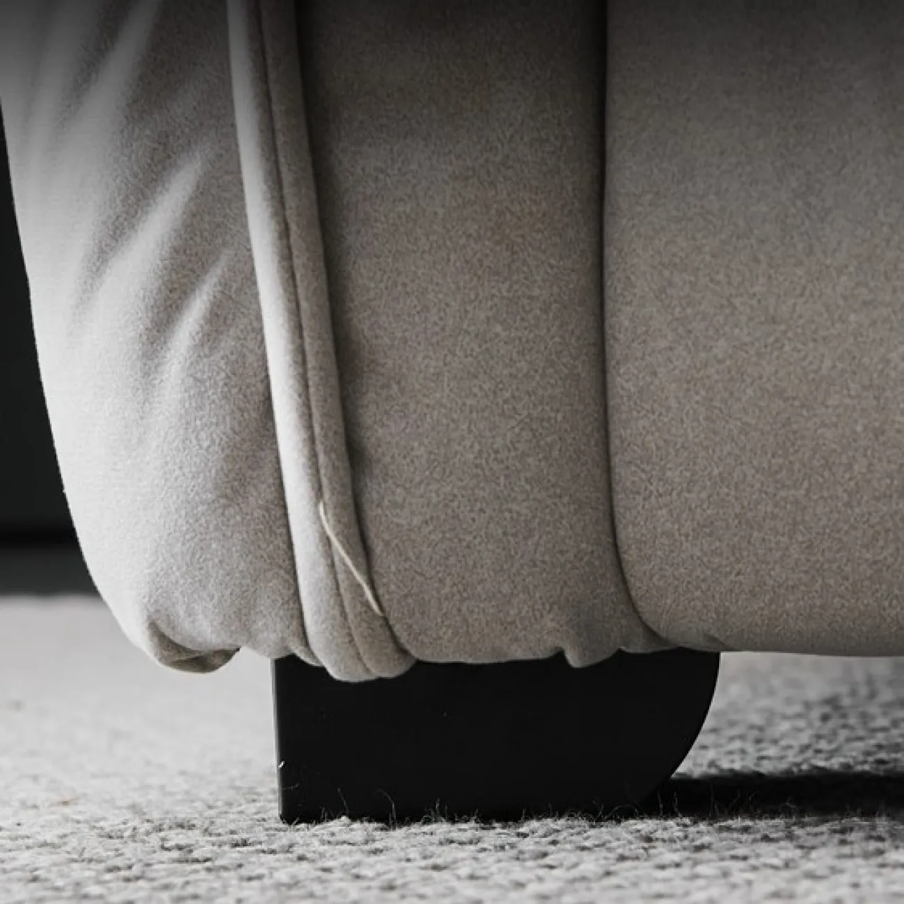 Роскошный тканевый диван LaLume MB20971-23