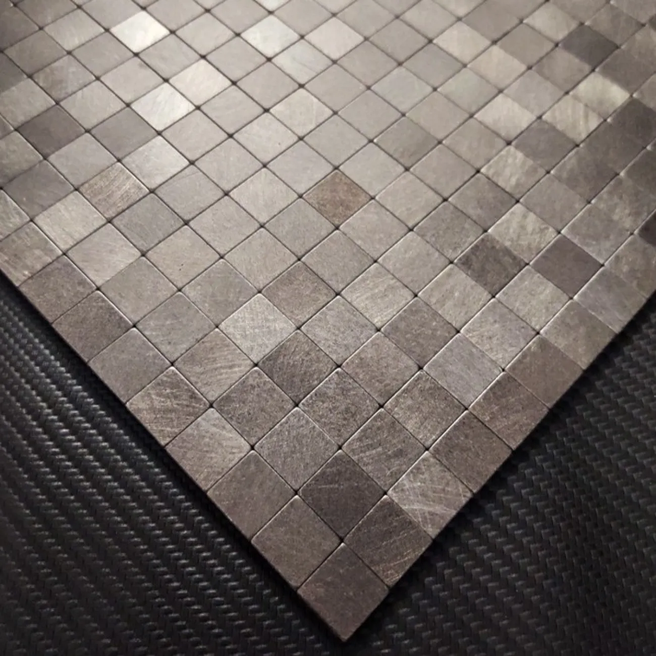 Современная металлическая 3д плитка на самоклеящаяся основе LaLume MB20801-23