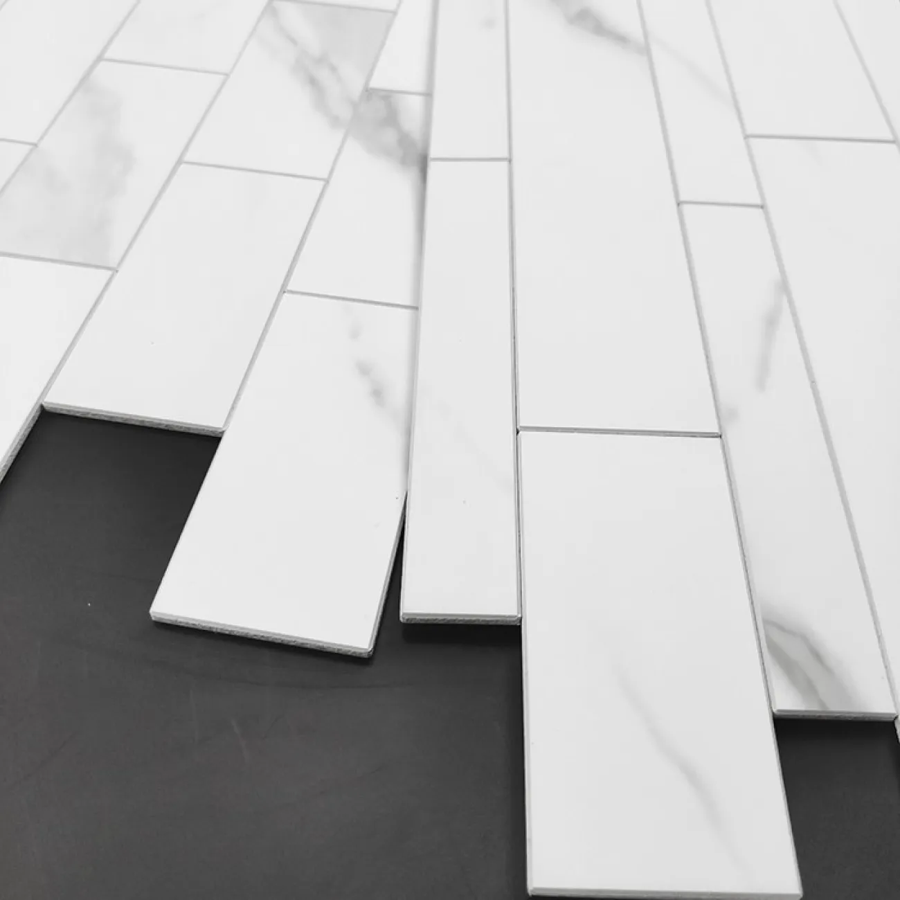 Минималистическая 3д плитка на самоклеящаяся основе LaLume MB20807-23 Минималистическая 3д плитка на самоклеящаяся основе LaLume MB20807-23