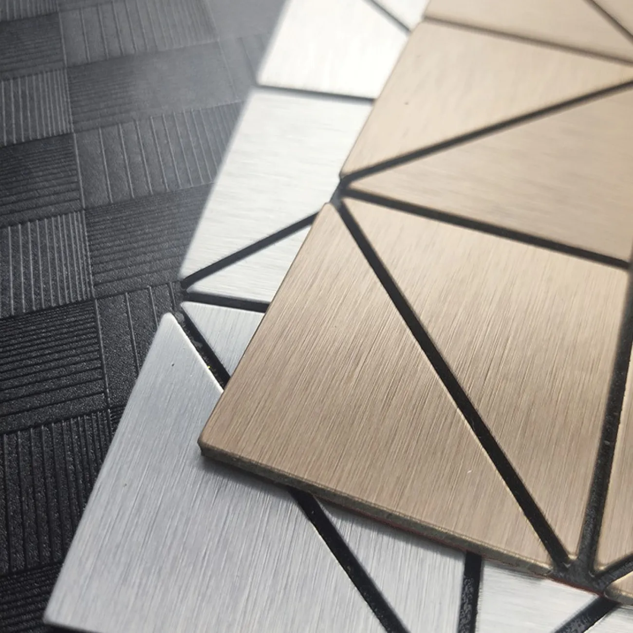 Креативная металлическая 3д плитка на самоклеящаяся основе LaLume MB20809-23