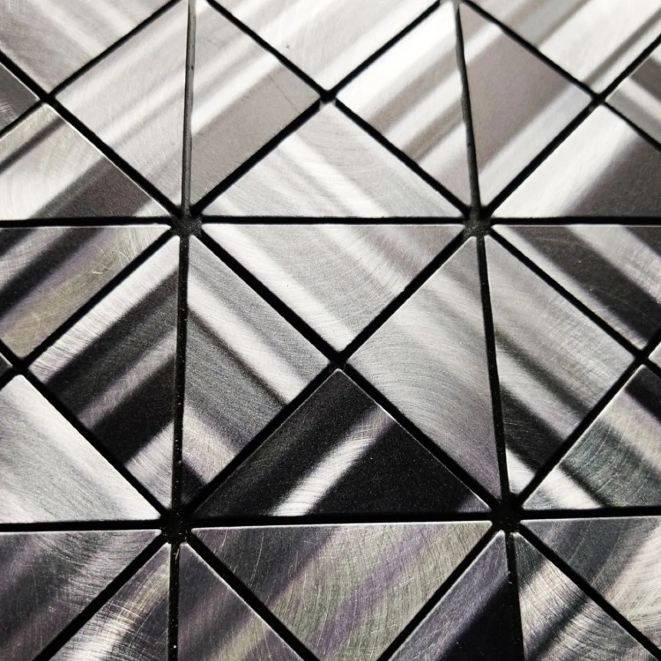 Яркая металлическая 3д плитка на самоклеящаяся основе LaLume MB20825-23