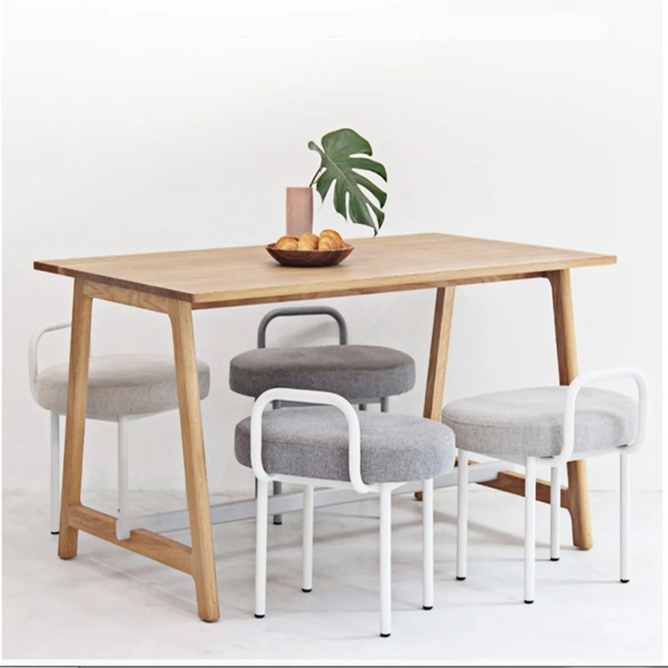 Креативный круглый стул для гостиной LaLume MB20826-23